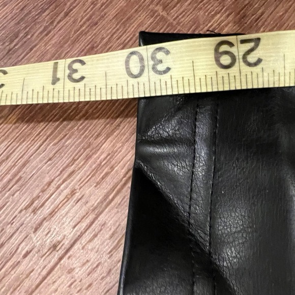 White House Black Market Faux Leather Runway Legging Sz 10L - Picture 7 of 7